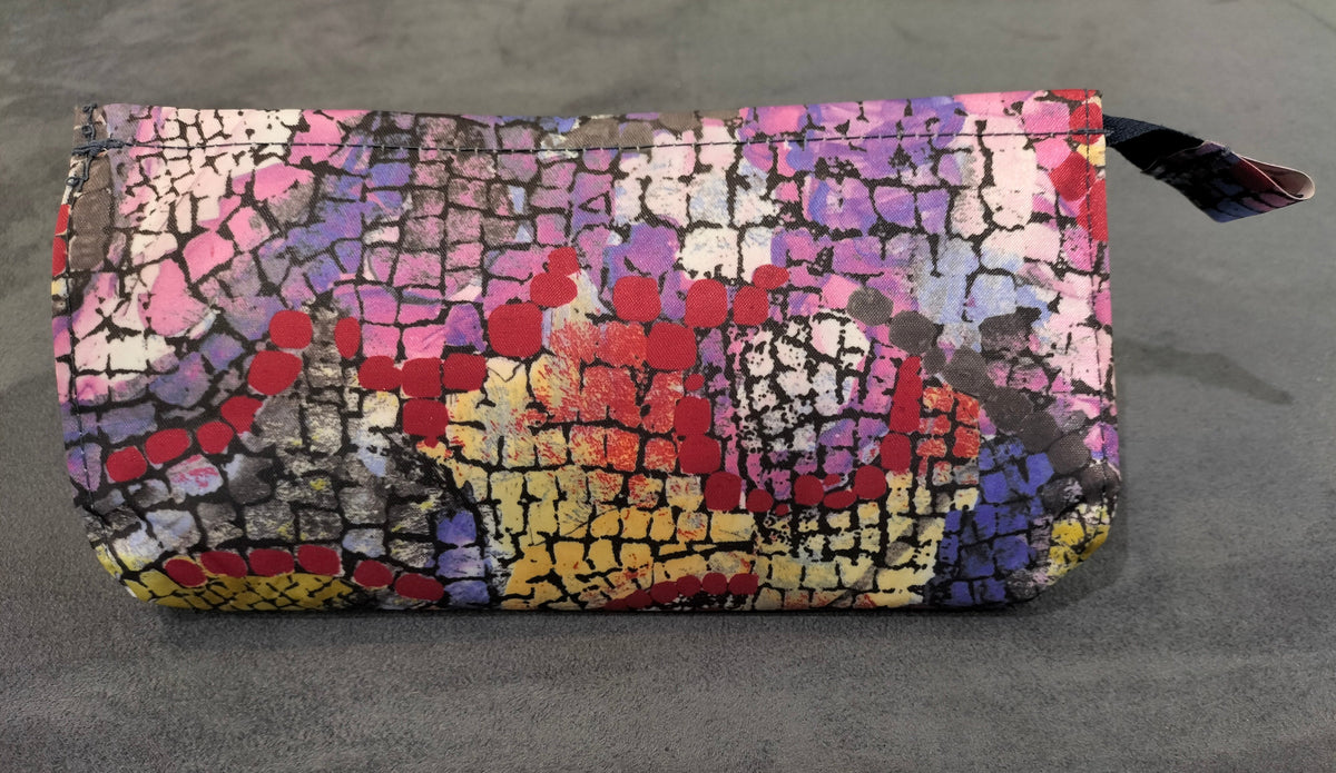 Zippered Cosmetic Pouch With Multicolored Mosaic Pattern (Purple)