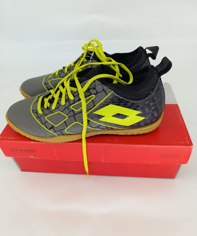 Lotto sport shoes