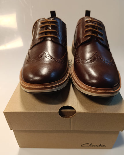 Clarks Men’s Leather Shoes – Classic Comfort Dress & Casual Footwear