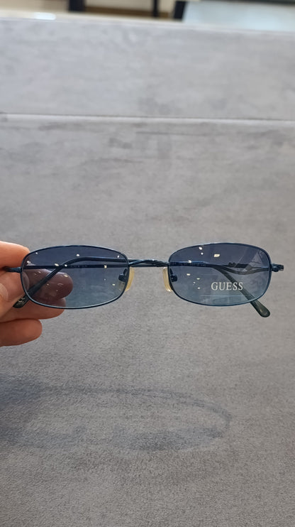 Guess Gu6124 Tl-31 Sunglasses – Dark Navy / Blue-Grey