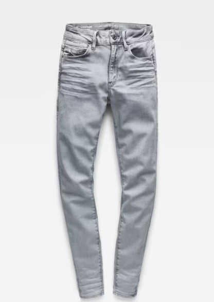 Front view of gray skinny jeans featuring five pockets against a white background.